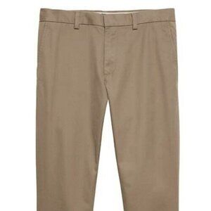 Banana Republic Aiden Slim Chino 42Wx32L